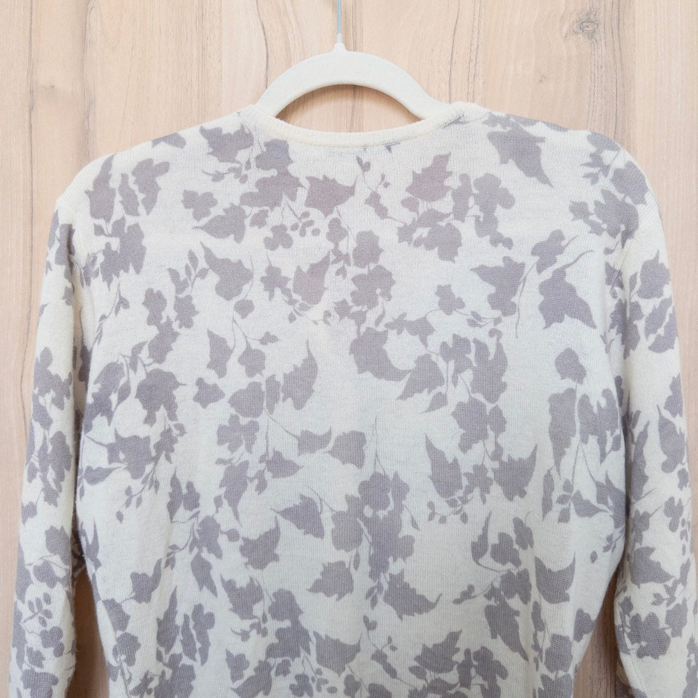 Autumn Cashmere Womens Floral Cardigan L Cream Grey 100% Cashmere Cottage Preppy - Picture 8 of 9